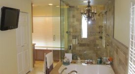 Valencia Home with Overside Kitchen and Bathroom