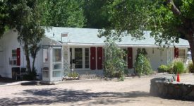 Sierra Pelona Motel