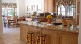 A+ Open Concept Kitchen/Great Room/Living/Foyer