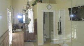 Valencia Home with Overside Kitchen and Bathroom