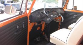 1973 VW Westfalia campermobile