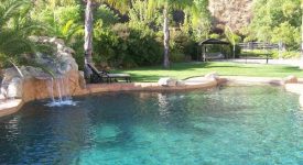 Hilltop Castaic Private Home/Acreage