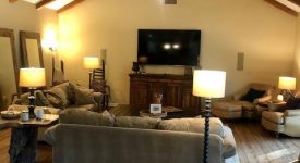 All American Placerita Canyon Ranch House + Guesthouse