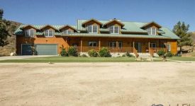 LAFL – Cabin House